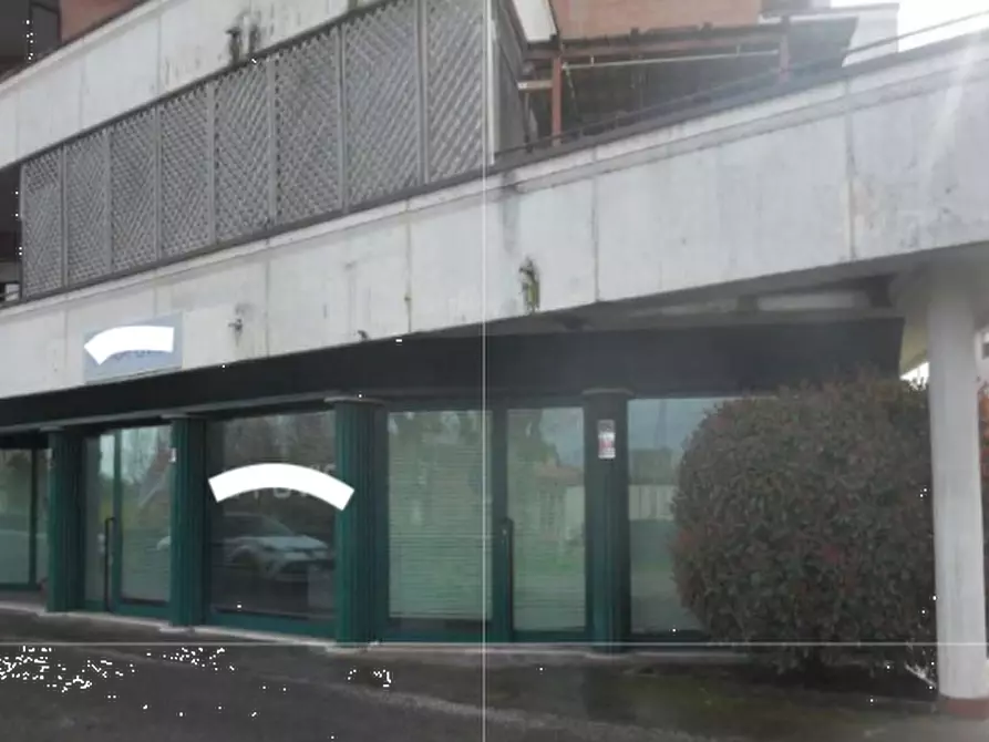 negozio in vendita a Carpi