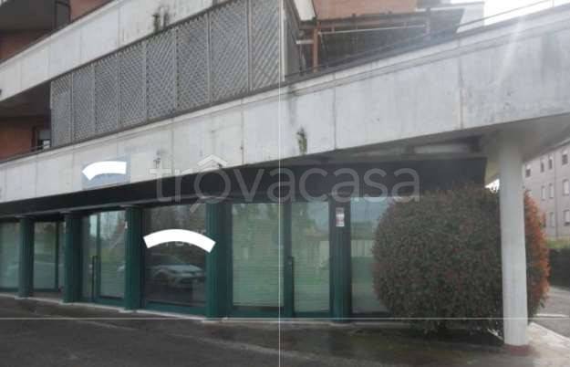 negozio in vendita a Carpi