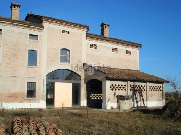 casa indipendente in vendita a Carpi in zona San Marino