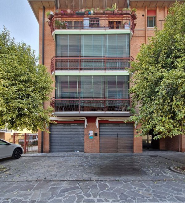 ufficio in vendita a Carpi