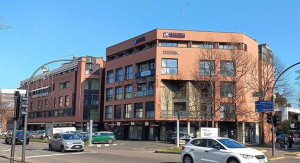 ufficio in vendita a Carpi in zona Centro Storico