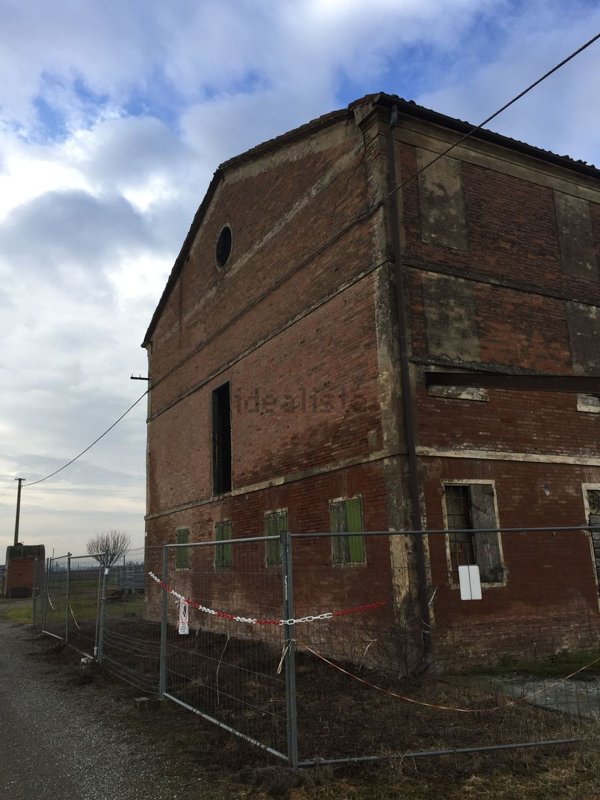 casa indipendente in vendita a Carpi