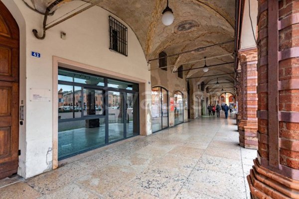 appartamento in vendita a Carpi in zona Centro Storico