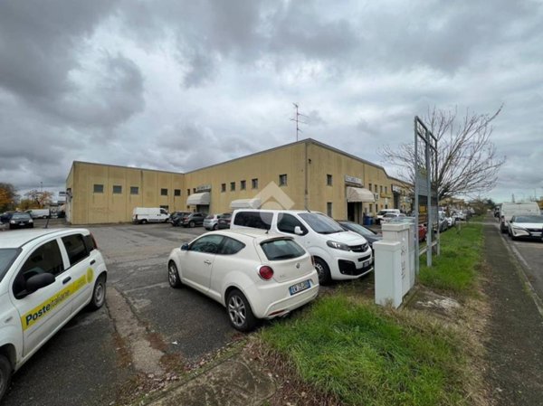 ufficio in vendita a Carpi in zona Centro Storico