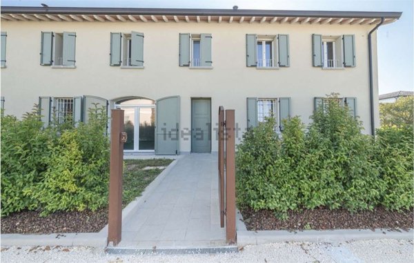 casa indipendente in vendita a Carpi