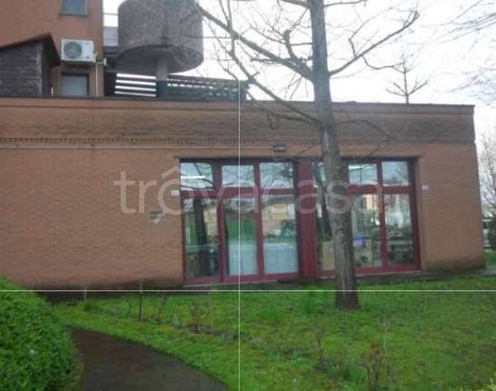 negozio in vendita a Carpi