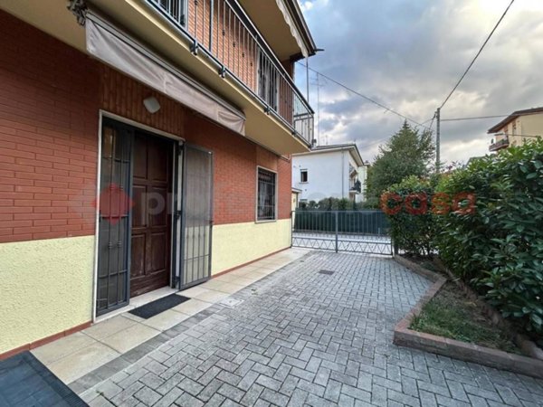 casa indipendente in vendita a Carpi in zona Quartirolo