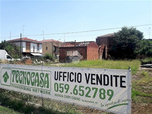 terreno edificabile in vendita a Carpi