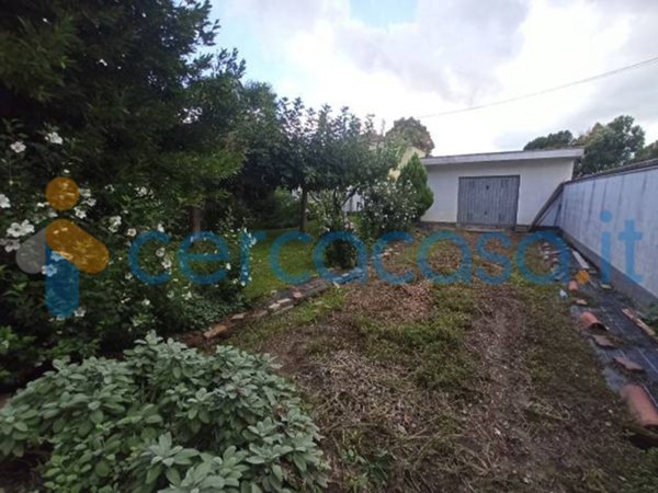 casa indipendente in vendita a Carpi in zona Cortile