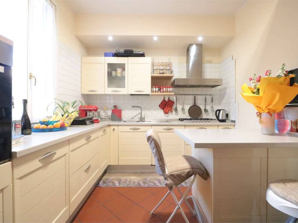 appartamento in vendita a Carpi in zona Centro Storico