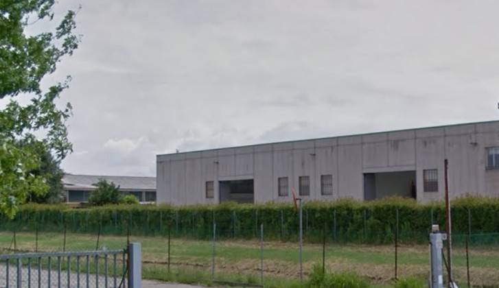 locale commerciale in vendita a Carpi in zona Budrione