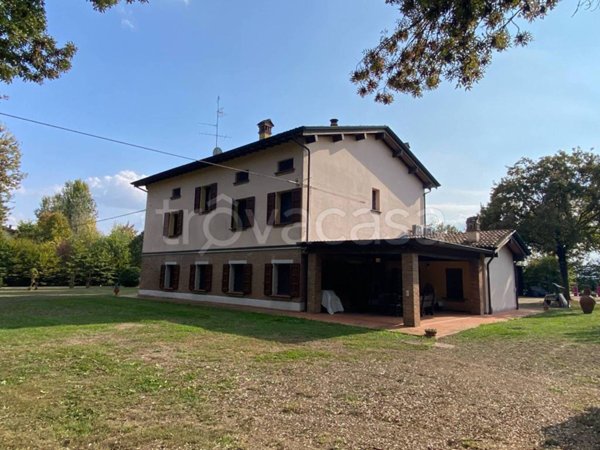 casa indipendente in vendita a Carpi in zona Quartirolo