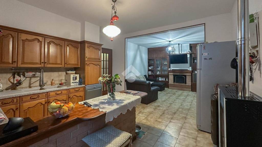 appartamento in vendita a Carpi in zona Gargallo