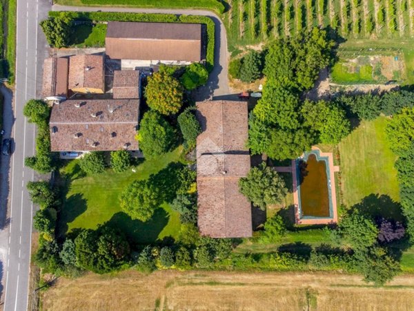 casa indipendente in vendita a Carpi