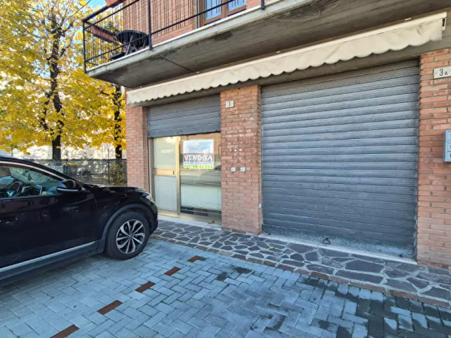 negozio in vendita a Carpi