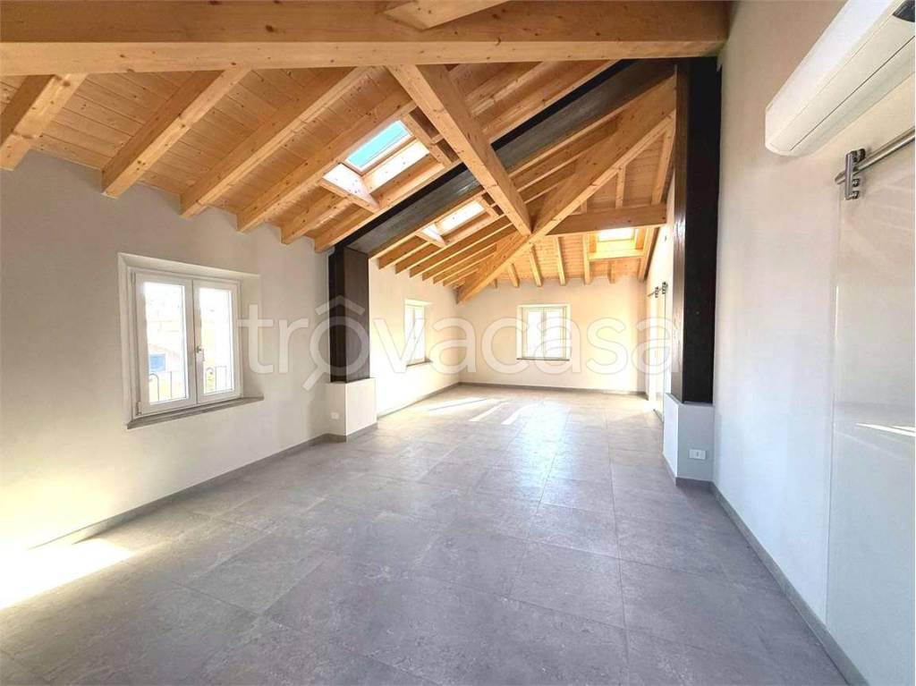 appartamento in vendita a Carpi in zona Centro Storico