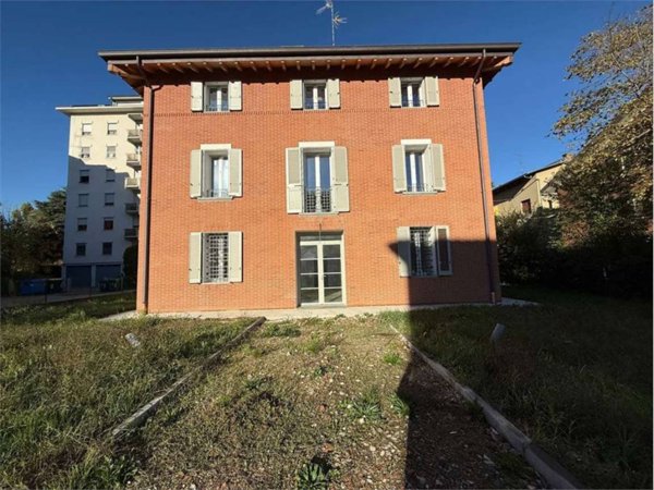 appartamento in vendita a Carpi in zona Centro Storico