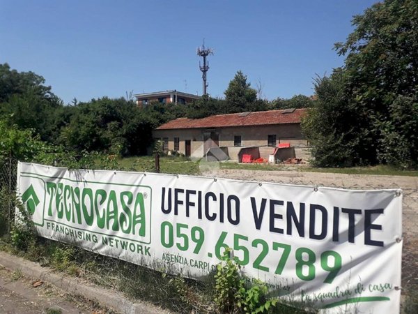 terreno edificabile in vendita a Carpi in zona Centro Storico