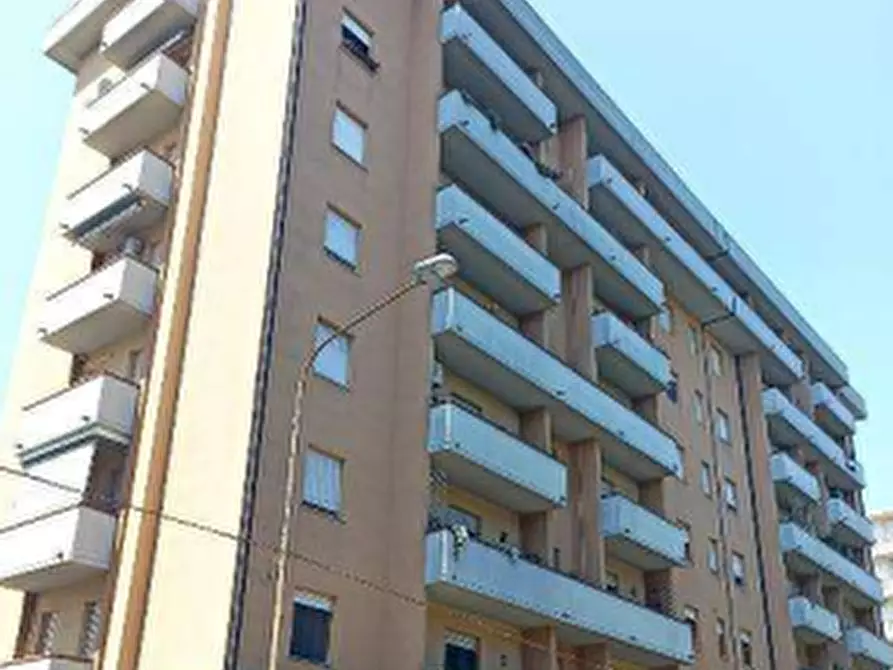 negozio in vendita a Carpi