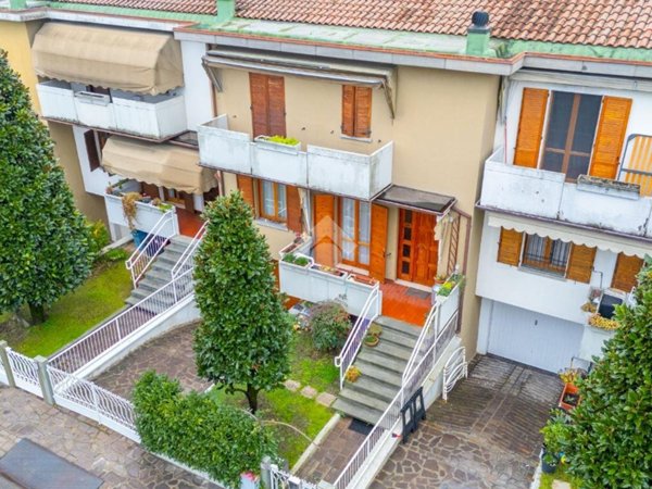 casa indipendente in vendita a Carpi in zona Centro Storico