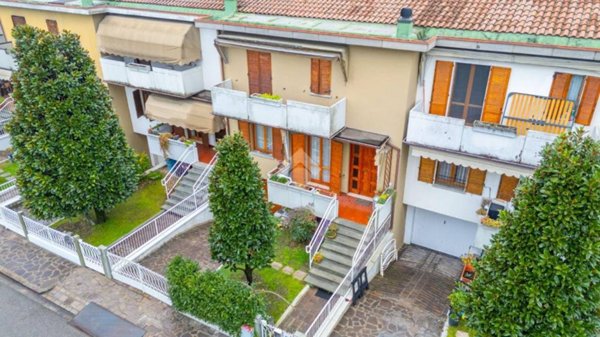 casa indipendente in vendita a Carpi in zona Centro Storico