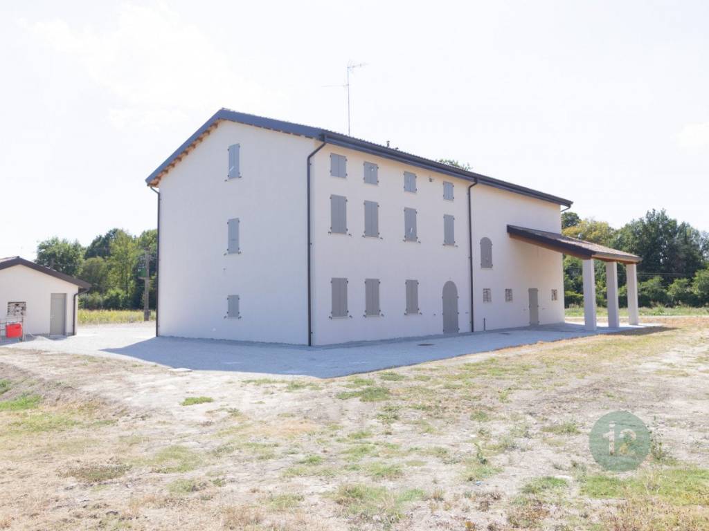 casa indipendente in vendita a Carpi