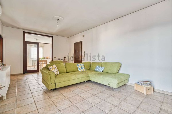 appartamento in vendita a Carpi in zona Centro Storico