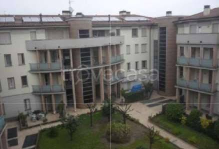 appartamento in vendita a Carpi in zona Quartirolo