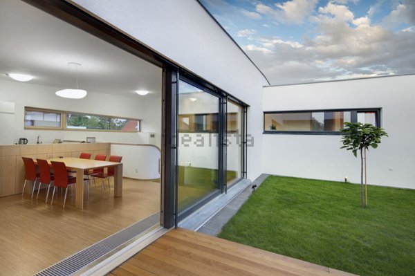 casa indipendente in vendita a Carpi