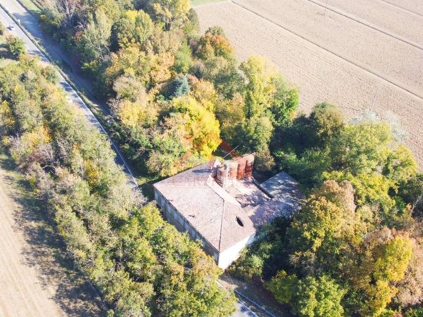 casa indipendente in vendita a Carpi in zona Gargallo