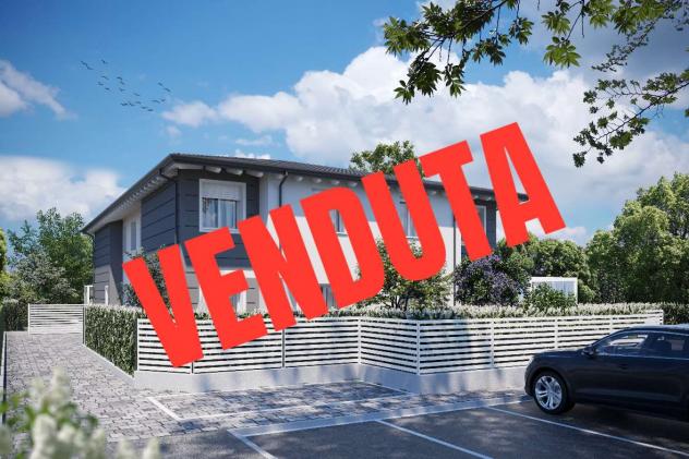 casa indipendente in vendita a Carpi