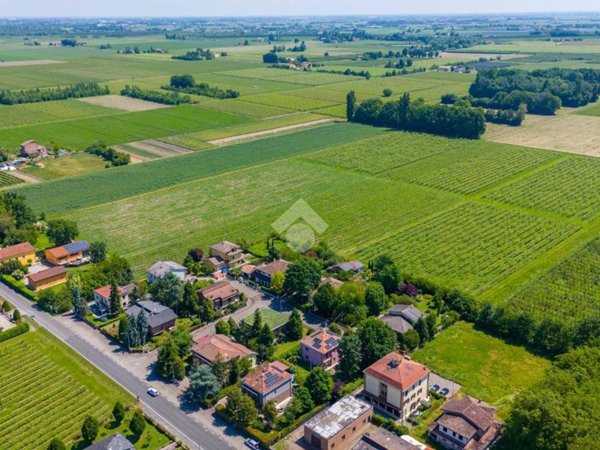 terreno agricolo in vendita a Carpi in zona Budrione