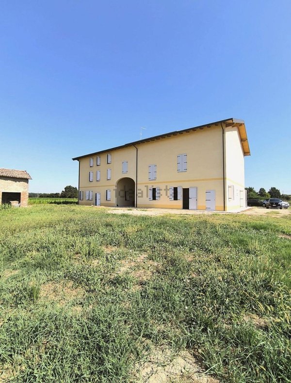 casa indipendente in vendita a Carpi