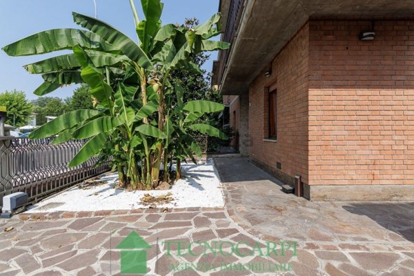 casa indipendente in vendita a Carpi in zona Cortile
