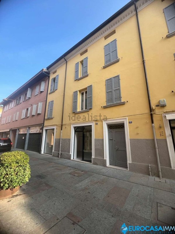 negozio in vendita a Carpi in zona Centro Storico