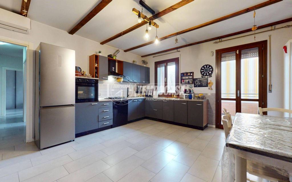 appartamento in vendita a Carpi in zona Santa Croce