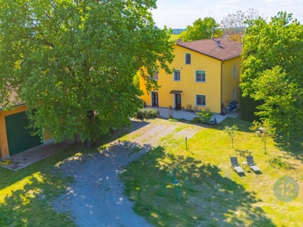 casa indipendente in vendita a Carpi in zona Cortile