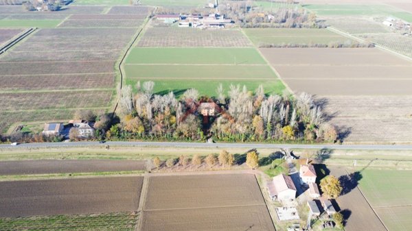 terreno agricolo in vendita a Carpi in zona Gargallo