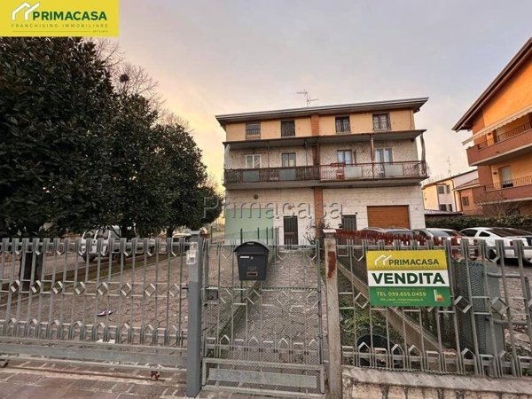 appartamento in vendita a Carpi in zona Cortile