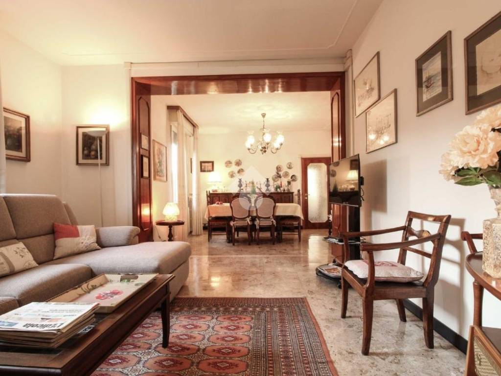 casa indipendente in vendita a Carpi