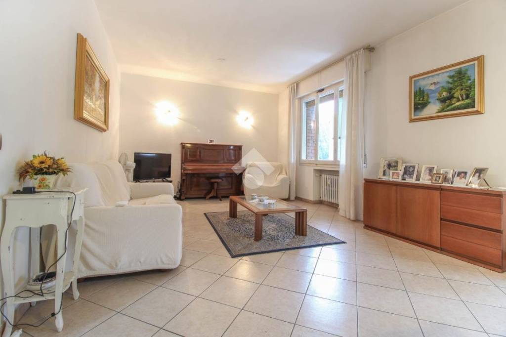 appartamento in vendita a Carpi in zona Centro Storico