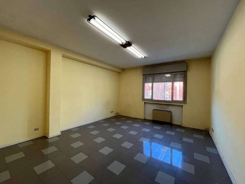 appartamento in vendita a Carpi in zona Centro Storico