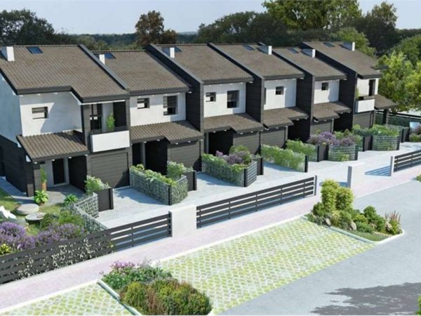 casa indipendente in vendita a Carpi in zona Budrione