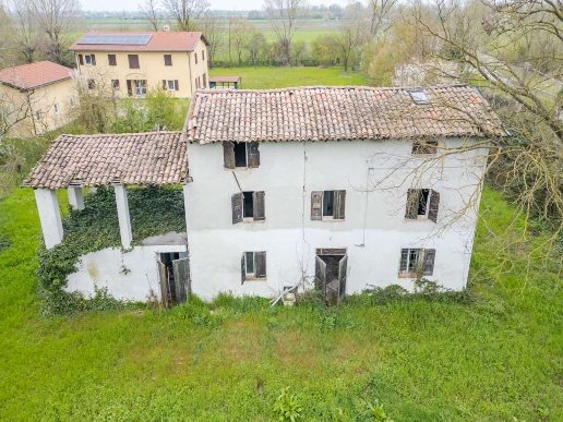 casa indipendente in affitto a Carpi