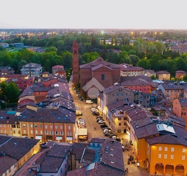 appartamento in vendita a Carpi in zona Centro Storico