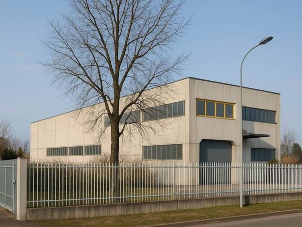 locale commerciale in vendita a Carpi