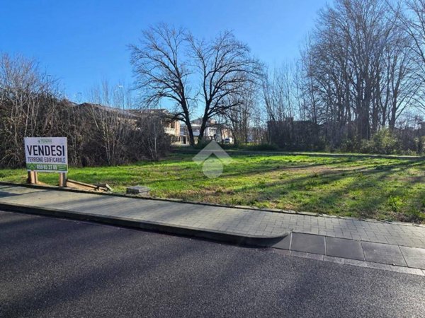 casa indipendente in vendita a Carpi