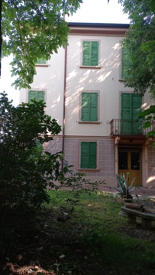 casa indipendente in vendita a Carpi in zona Budrione
