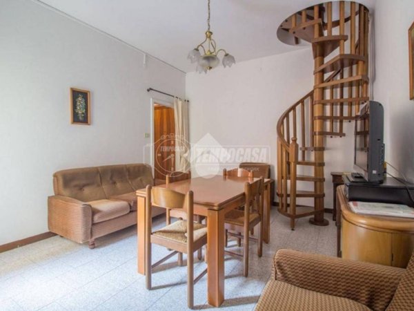 appartamento in vendita a Carpi in zona Centro Storico