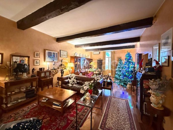 appartamento in vendita a Carpi in zona Centro Storico